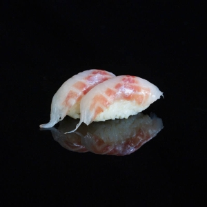 243.NIGIRI DE LUBINA 2u