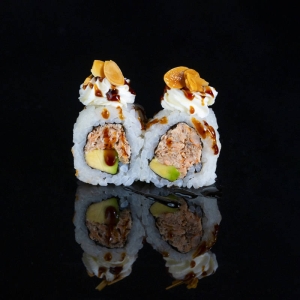 306.URA SALMON COCIDO 8u