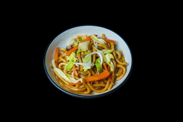 32.YAKIUDON CON VERDURAS