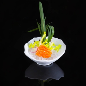 350.SASHIMI SALMON 5u