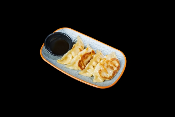 70.GYOZA AL PLANCHA DE CERDO Y VERDURAS 5u